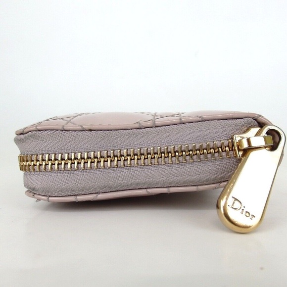 Authentic Christian Dior 33-MA-0119 Lady Dior Zip Around purse Patent leathe... - Picture 6 of 8